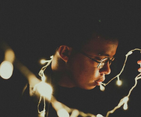 How to Manage Holiday Grief